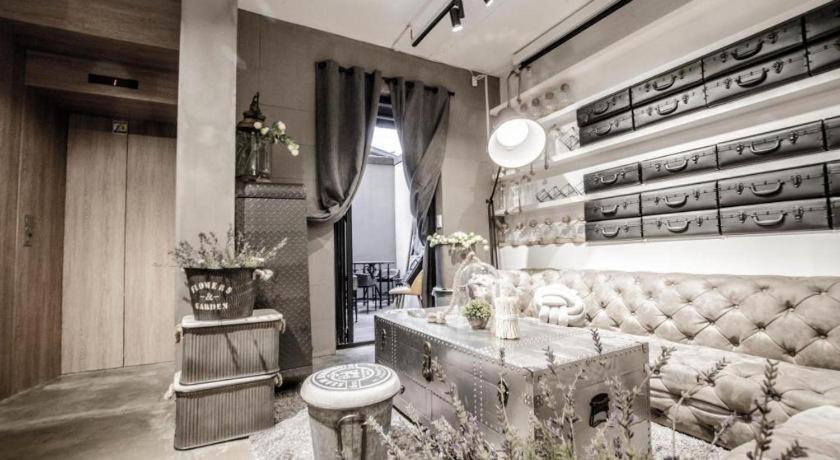 Motel Mmmio Ii Design Myeongdong 2*