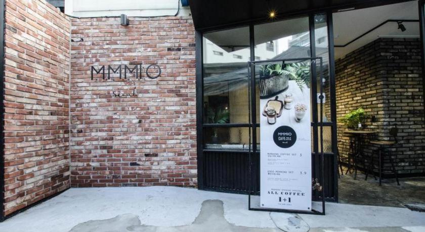 Mmmio Ii Design Myeongdong Motel