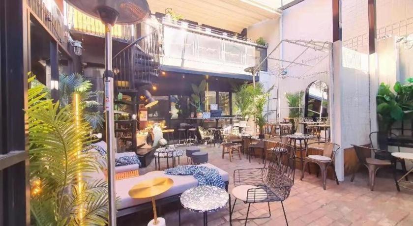 Mmmio Ii Design Myeongdong Motel 2*