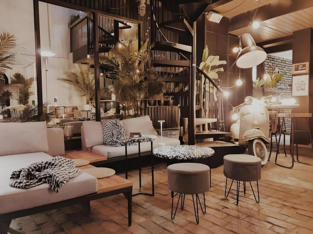Motel Mmmio Ii Design Myeongdong