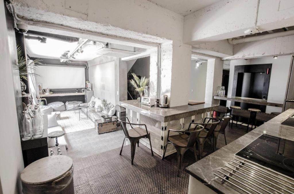 Motel Mmmio Ii Design Myeongdong 2*